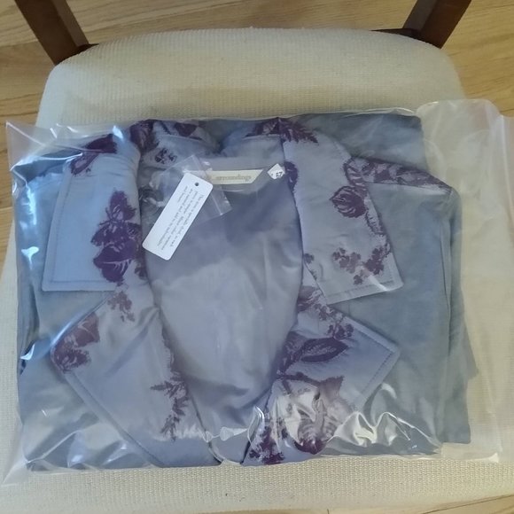 NWT Grandeur Jacket, Soft Surroundings, Gray with Mauve Flower pattern - Size M - Picture 15 of 15